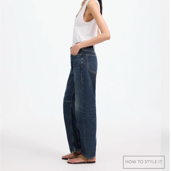 Madewell Darted Barrel Leg Jeans - Picture 3 of 7